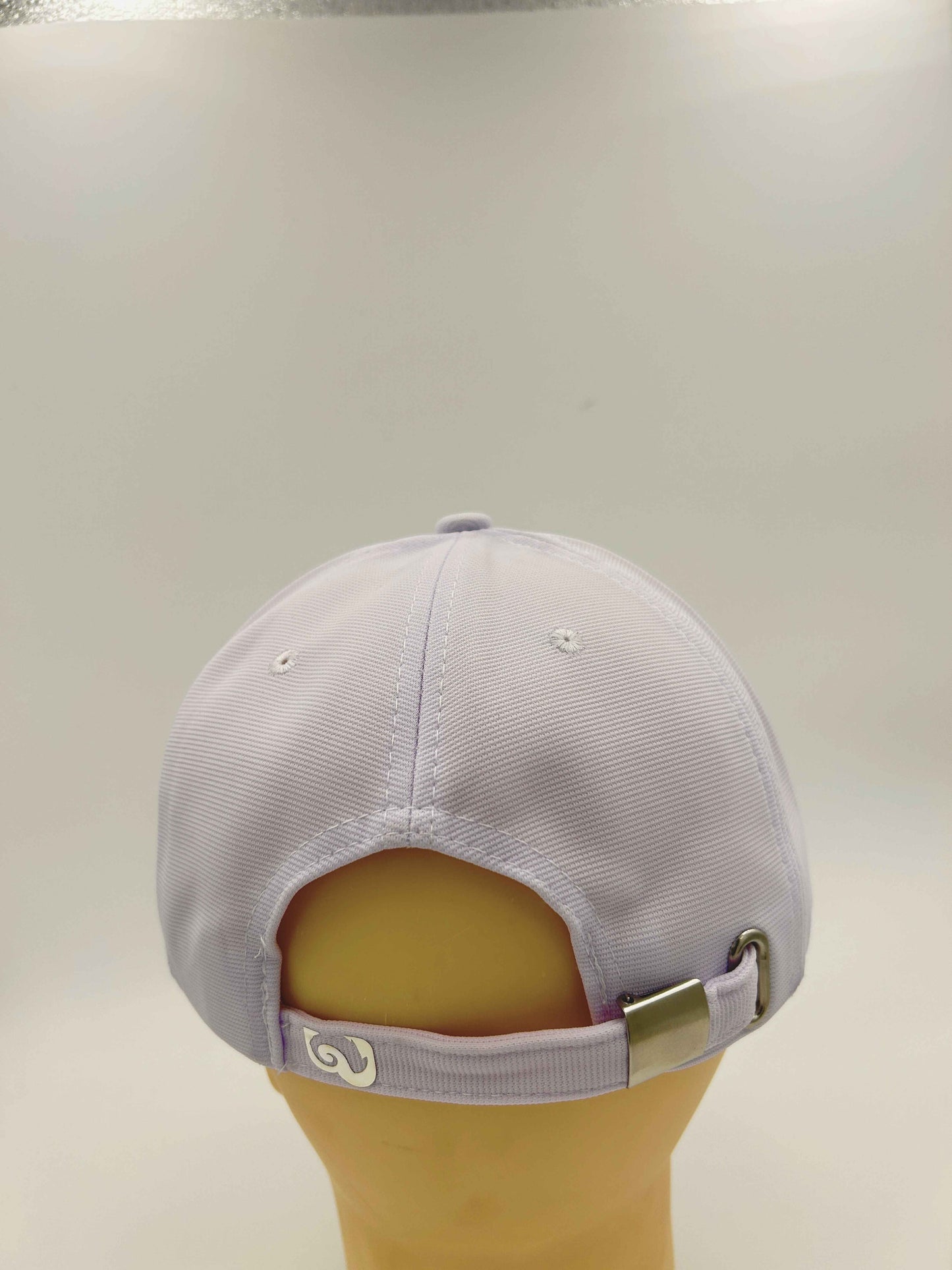 Baseball cap -Mix of shades - WHITE & BLACK