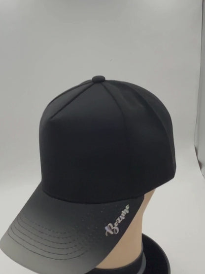 Baseball cap- Mix of shades - BLACK & WHITE